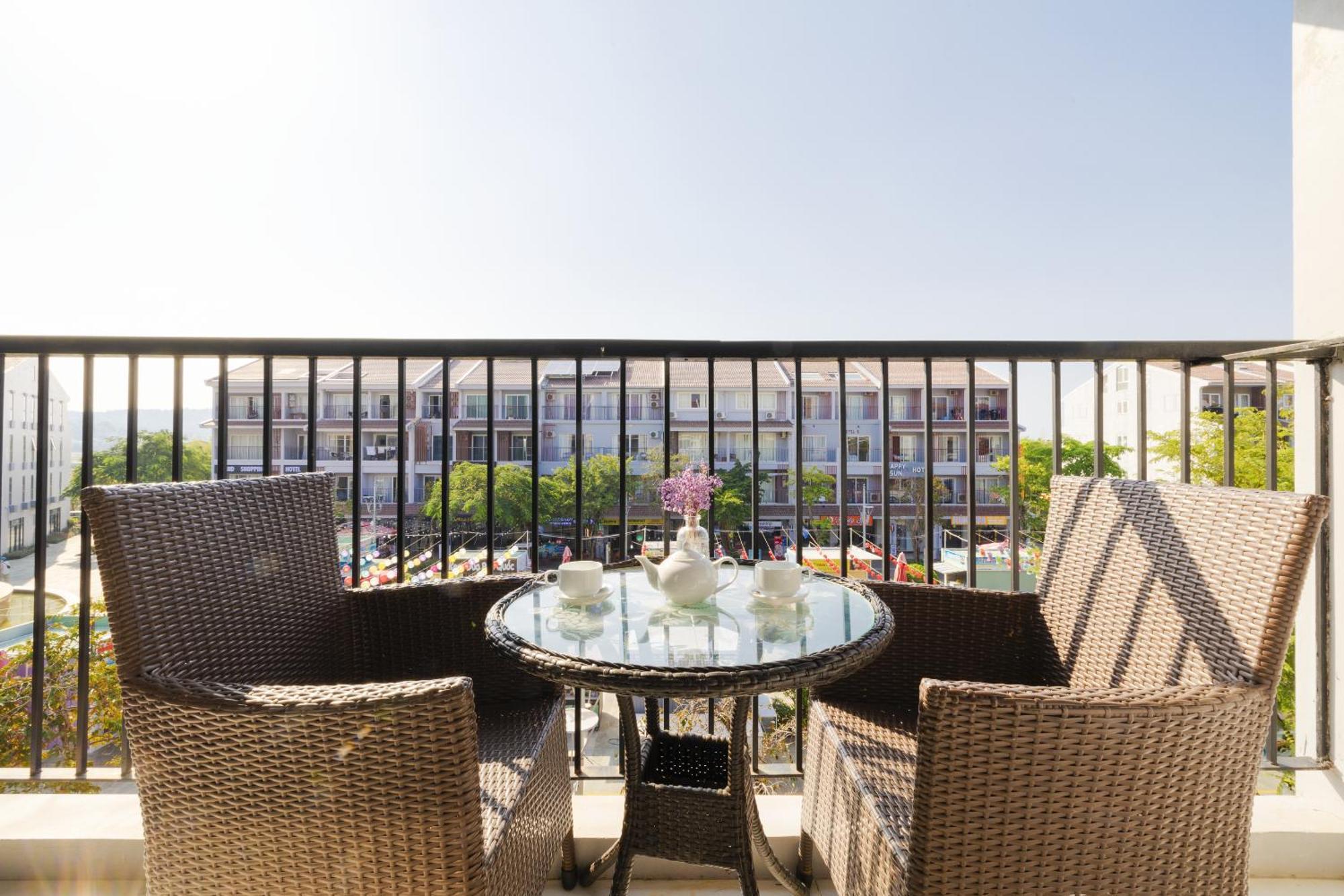 Amon Hotel Phu Quoc Exteriör bild
