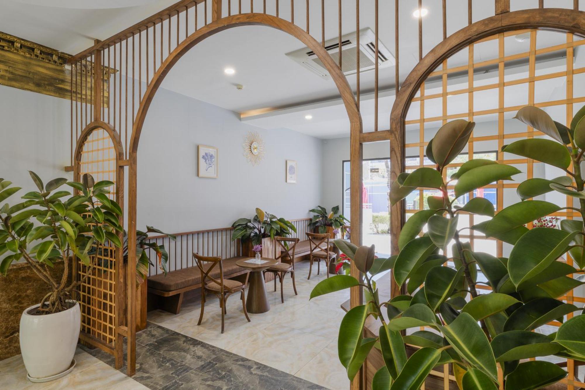 Amon Hotel Phu Quoc Exteriör bild